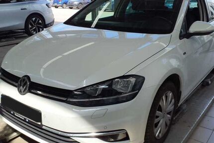 VW Golf 14.494 km 18.930 &euro; Wolfratshausen 82515
