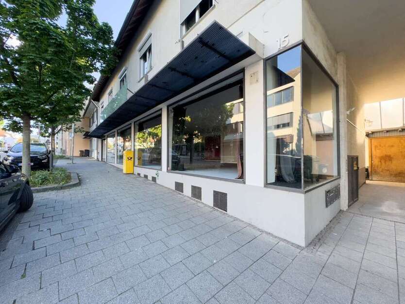 Einzelhandel in Stuttgart 3.800 € 338 m²