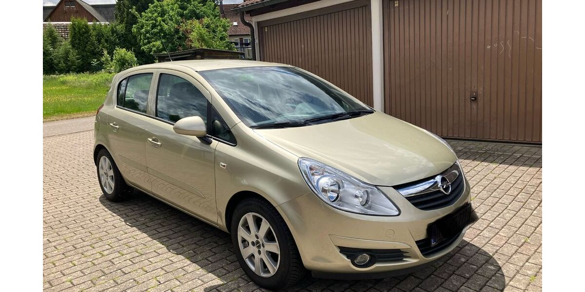 Opel Corsa 46.000 km 4.800 &euro; Dornhan 72175