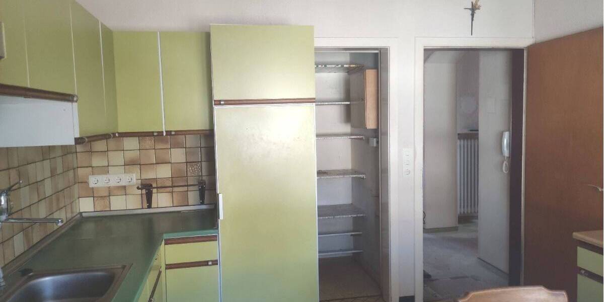Doppelhaushälfte Mülheim-Kärlich Mülheim - 8 Zimmer, 196 m&sup2;, 180.000&euro; | Angebot:26851852