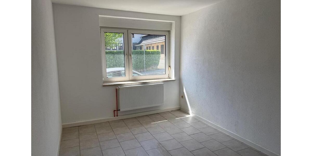 Erdgeschoßwohnung Bebra - 3 Zimmer, 70 m&sup2;, 700&euro; | Angebot:26416289