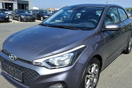 Hyundai i20 60.000 km 9.590 &euro; Gross Gerau 64521