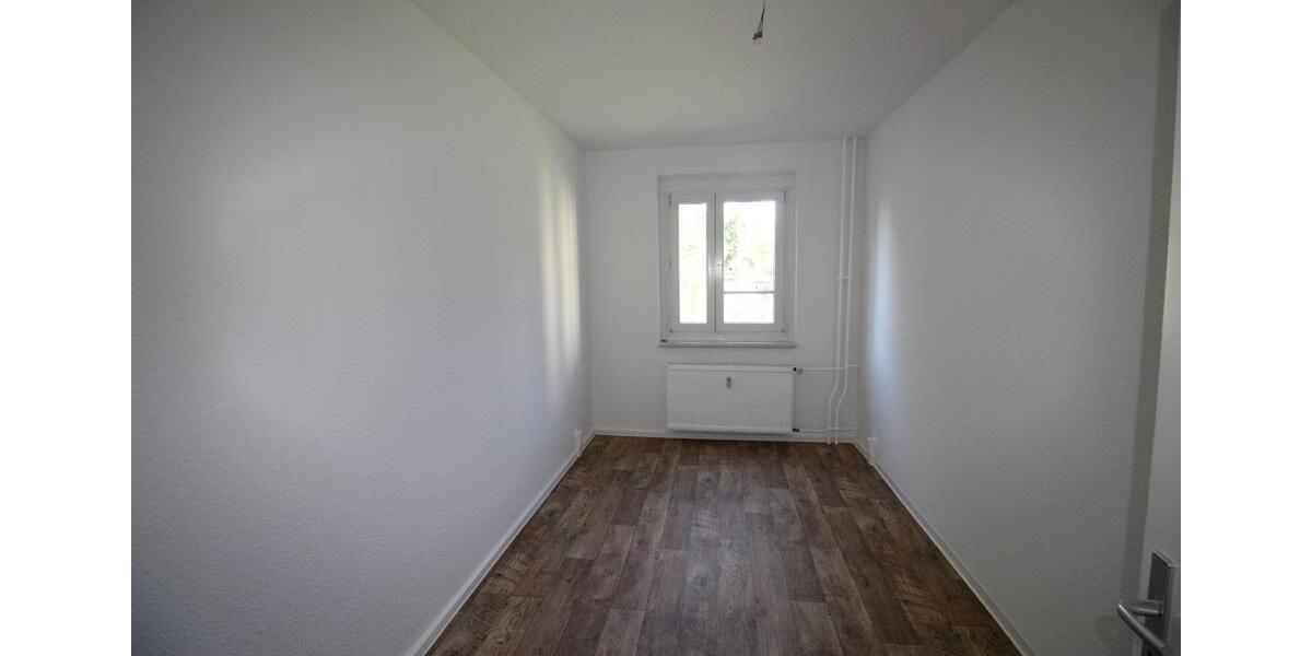 Etagenwohnung Ebersbach-Neugersdorf Neugersdorf - 3 Zimmer, 70 m&sup2;, 380&euro; | Angebot:23815593