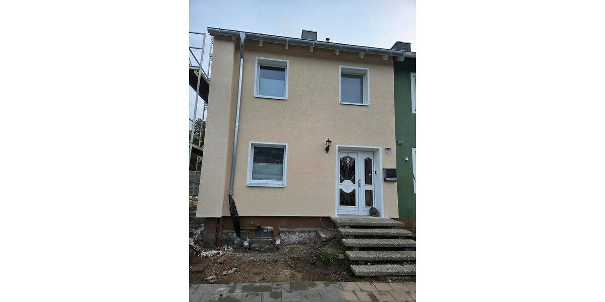 Reihenhaus Lübeck Kücknitz - 3 Zimmer, 75 m&sup2;, 230.000&euro; | Angebot:25384870