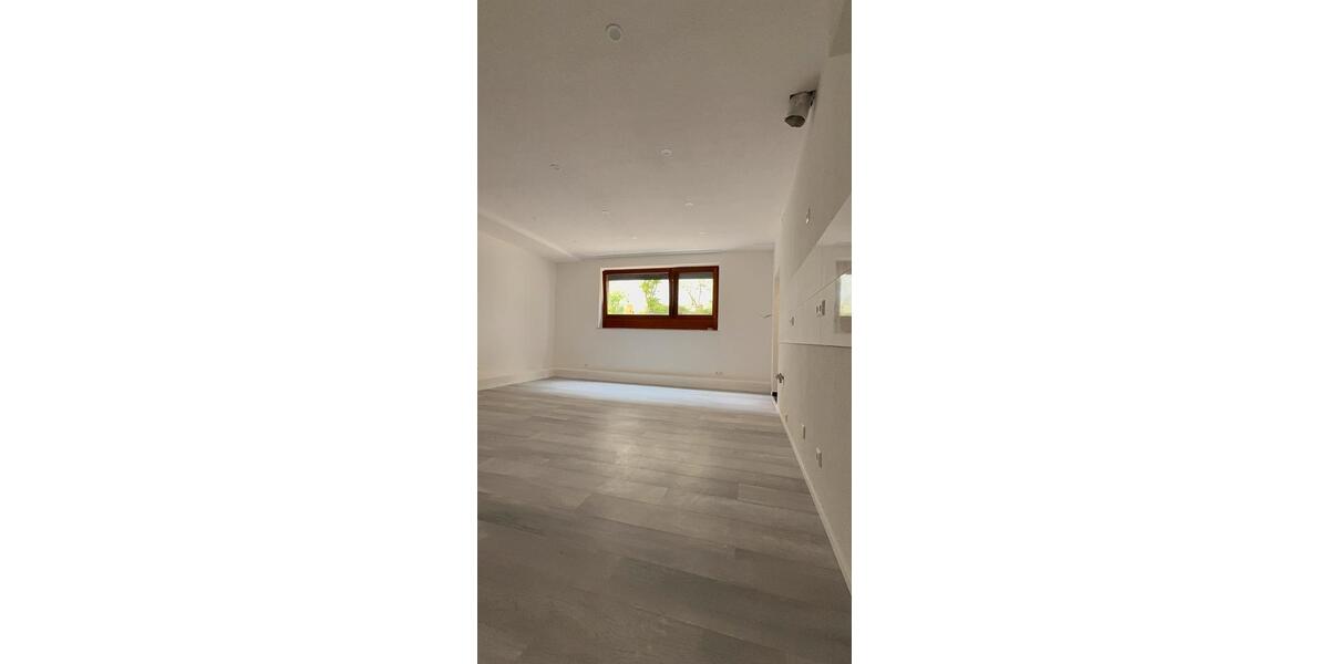 Etagenwohnung Gerlingen - 1 Zimmer, 33 m&sup2;, 770&euro; | Angebot:26272287