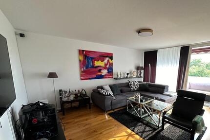 Wohnen mit Weitblick – EBK, Balkon, Stellplatz - vom Eigentümer