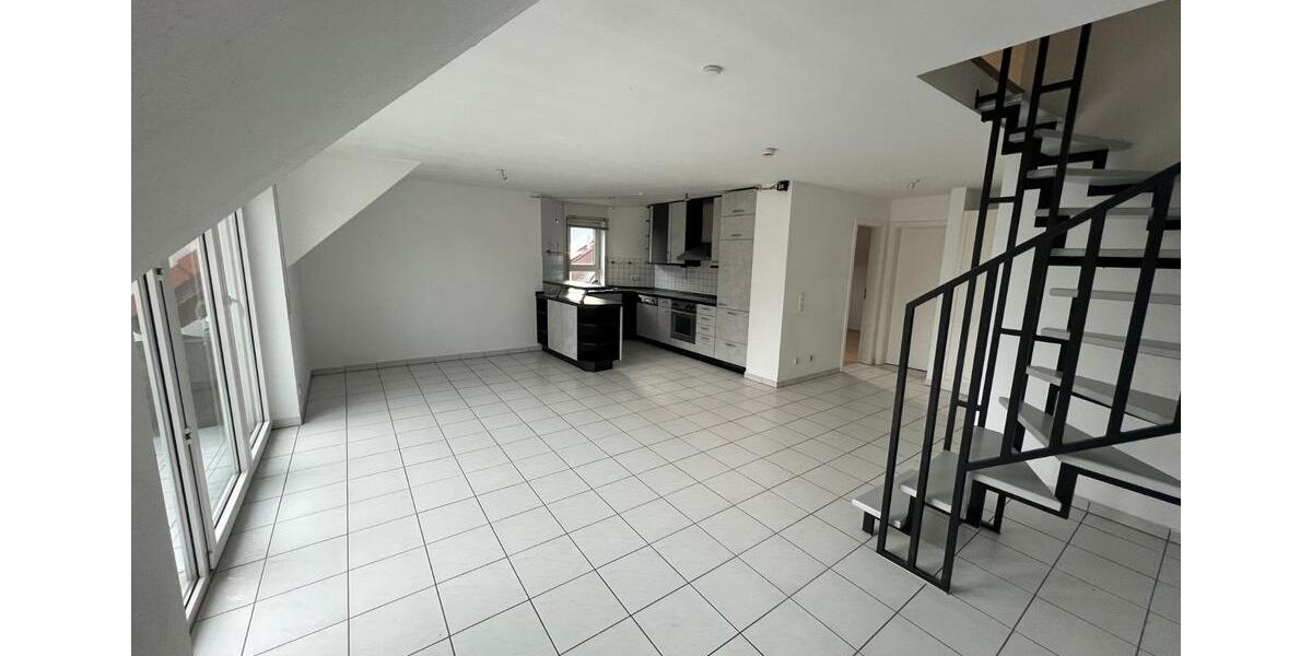 Dachgeschoßwohnung Griesheim - 3 Zimmer, 72 m&sup2;, 298.000&euro; | Angebot:26252302