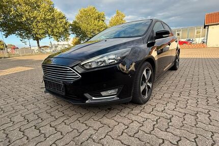 Ford Focus 61.500 km 8.900 &euro; Wolfenbüttel 38302