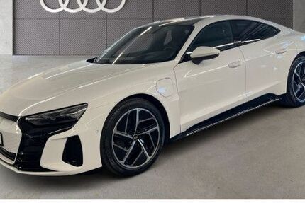 Audi e-tron GT 48.025 km 49.950 &euro; Frankfurt am Main 60314
