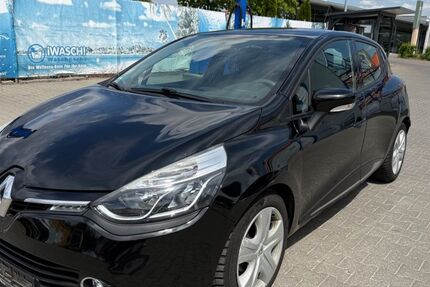 Renault Clio 157.700 km 4.950 &euro; Laupheim 88471