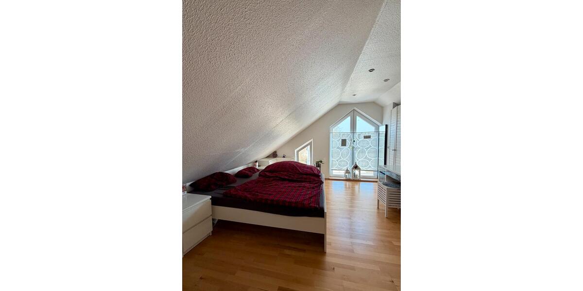 Doppelhaushälfte Butzbach - 6 Zimmer, 140 m&sup2;, 649.000&euro; | Angebot:25419628