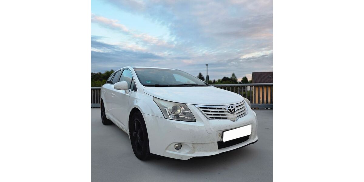 Toyota Avensis 267.500 km 2.500 &euro; Pfarrkirchen 84347