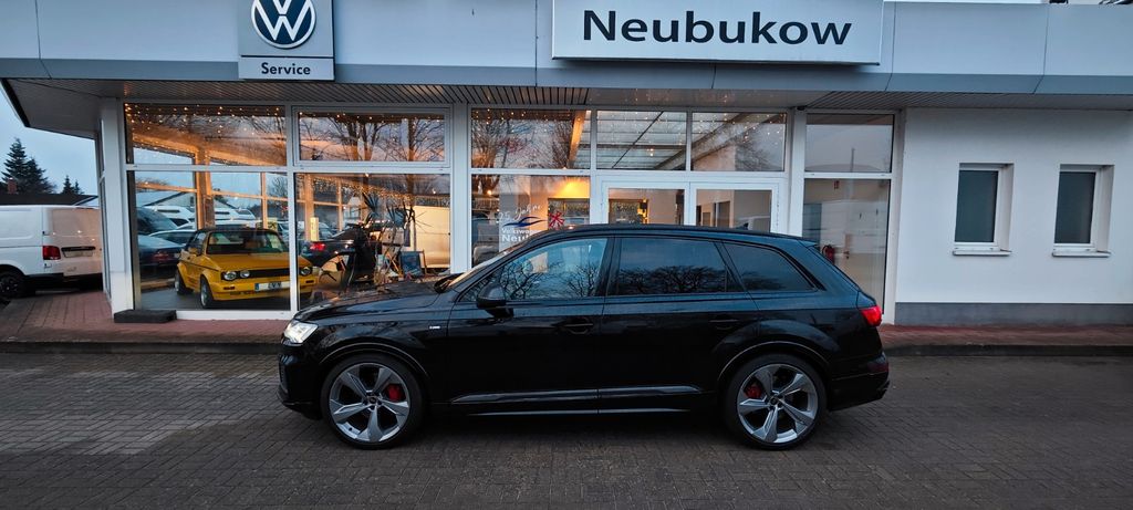 Audi Q7 127.180 km 57.999 &euro; Neubukow/Joernstorf 18233
