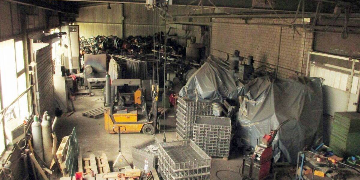 Gewerbehalle mit Büro-Wohngebäude in Dortmund-Marten zimmer