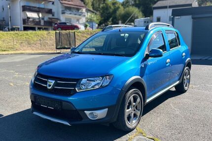 Dacia Sandero 138.000 km 5.500 &euro; Haiger 35708