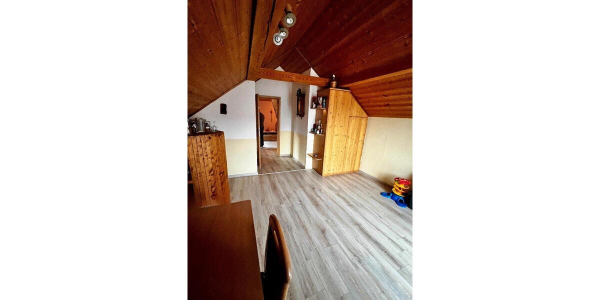 Etagenwohnung Gunzenhausen - 3.5 Zimmer, 71 m&sup2;, 495&euro; | Angebot:26439394