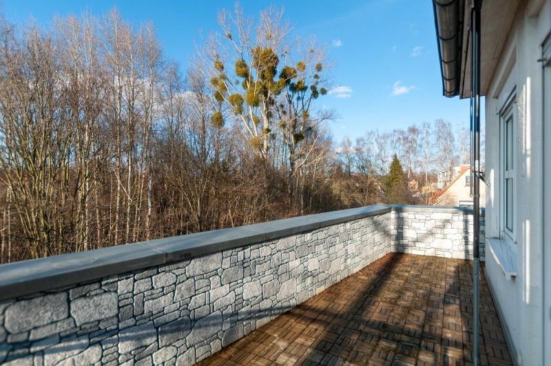 Dachgeschoßwohnung Dresden Loschwitz - 2 Zimmer, 75 m&sup2;, 626&euro; | Angebot:26269512