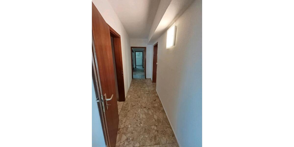 Erdgeschoßwohnung Witzenhausen Hundelshausen - 4 Zimmer, 100 m&sup2;, 750&euro; | Angebot:25422463