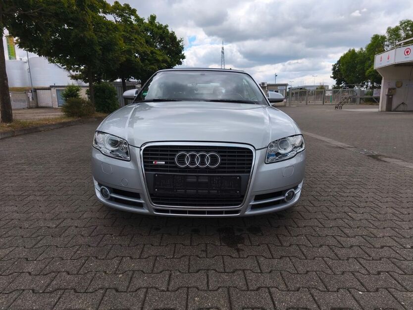 Audi A4 72.900 km 12.300 € Wiesbaden 65197