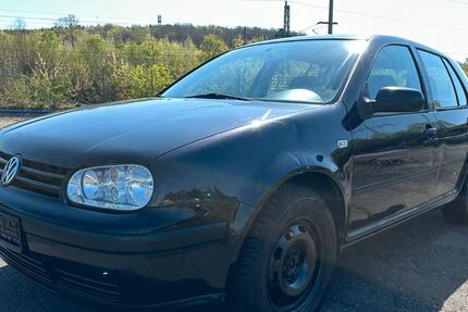 VW Golf 280.000 km 1.590 &euro; Fulda 36043