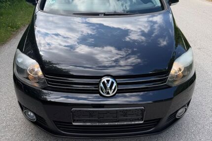 VW Golf 134.585 km 5.249 &euro; München 80997