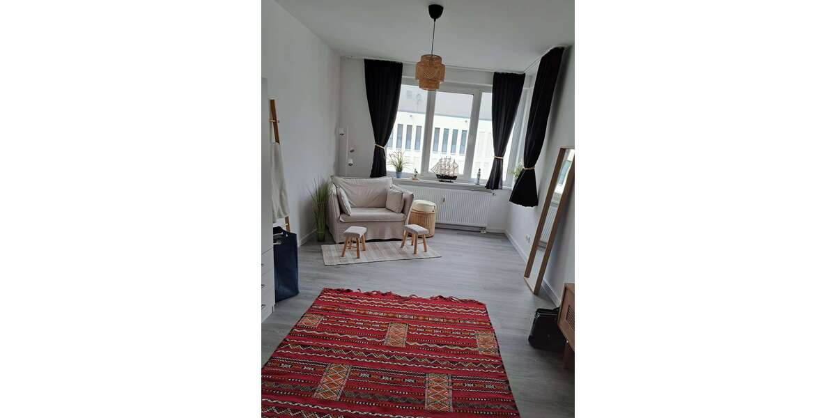 Etagenwohnung Lübeck Innenstadt - 1 Zimmer, 40 m&sup2;, 990&euro; | Angebot:26843601