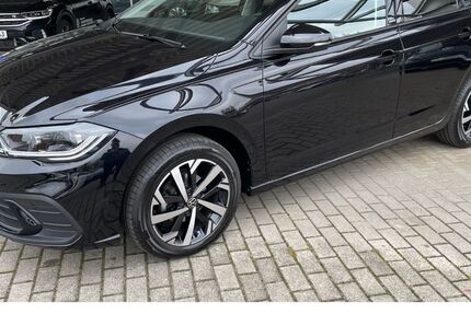 VW Polo 3.035 km 24.490 &euro; Frankfurt (Oder) 15234