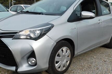 Toyota Yaris 275.544 km 6.699 € Mülheim 45473