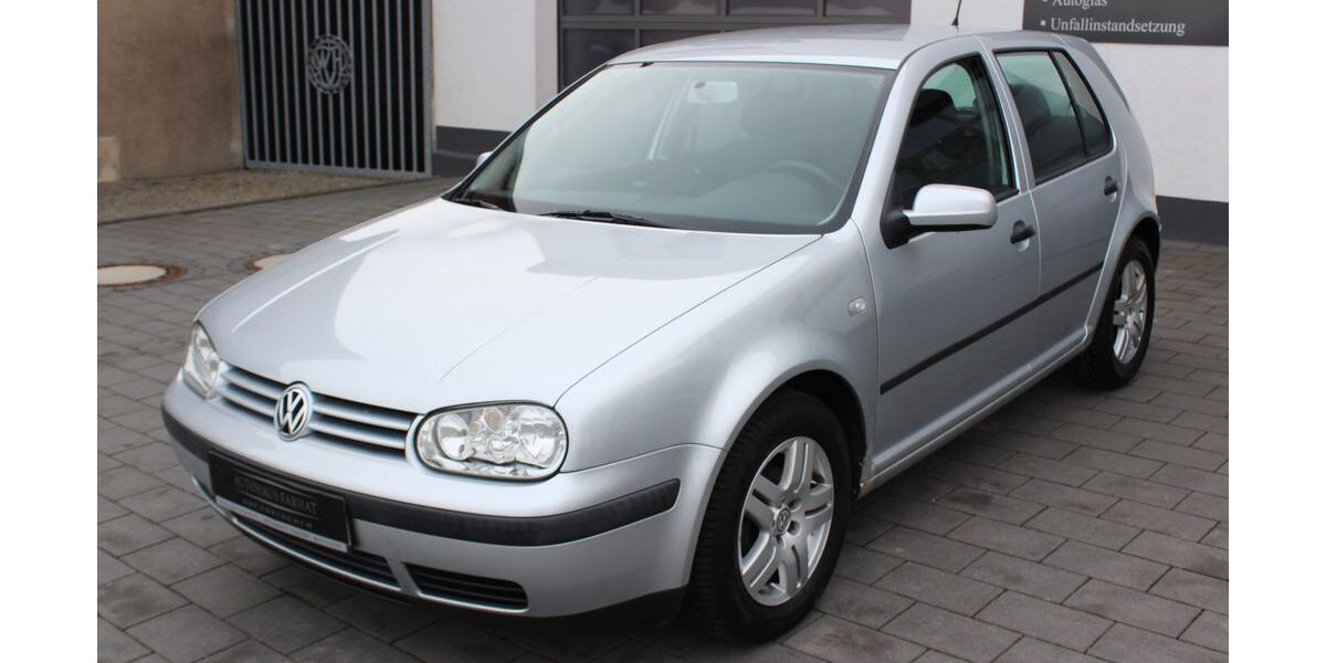 VW Golf 152.000 km 2.000 &euro; Obernkirchen/Vehlen (B65) 31683