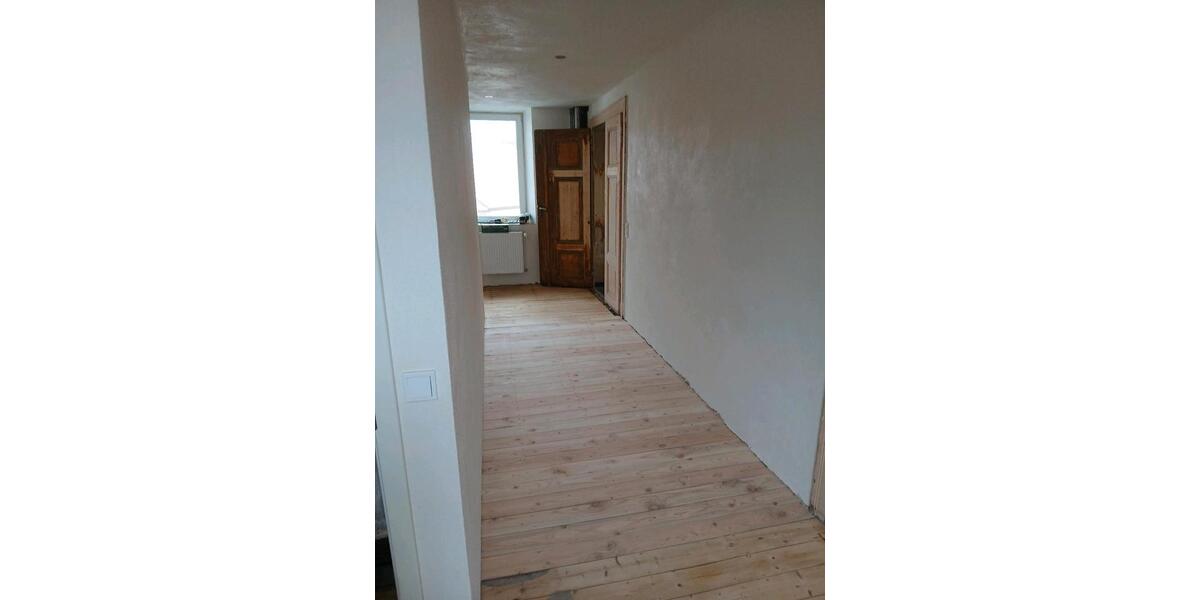 Etagenwohnung Sankt Wendel - 8 Zimmer, 180 m&sup2;, 750&euro; | Angebot:26441453