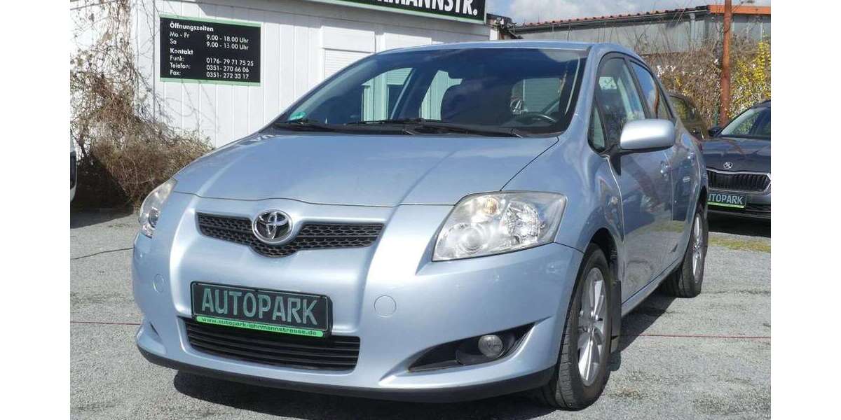 Toyota Auris 115.800 km 4.900 &euro; Dresden 01237