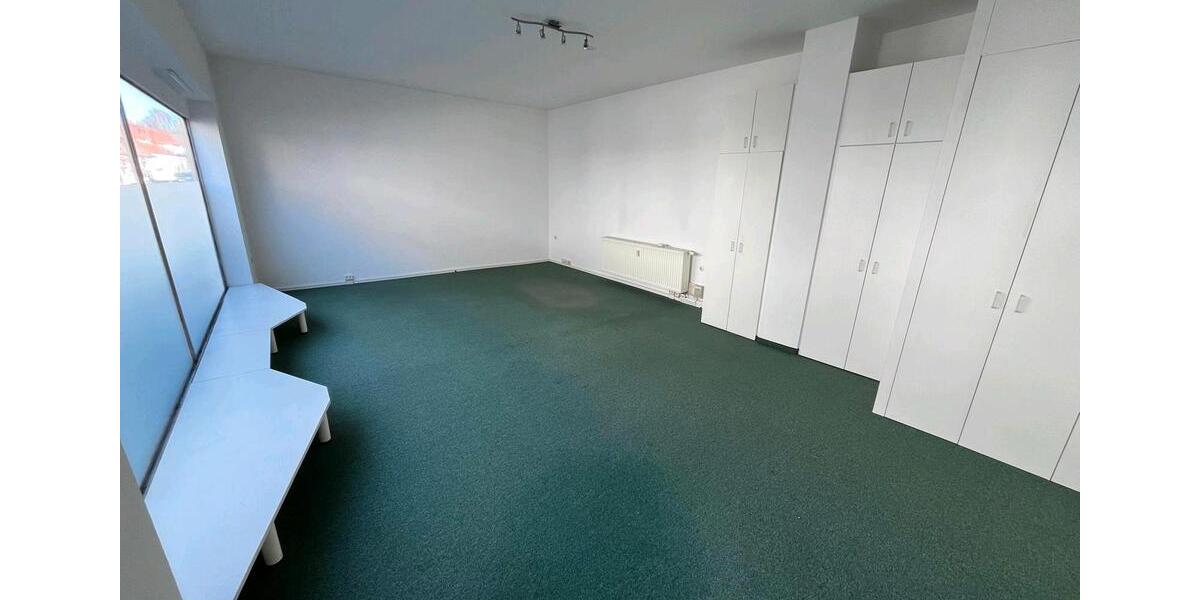Gewerbeobjekt Neckartenzlingen - 425&euro; | Angebot:26090130