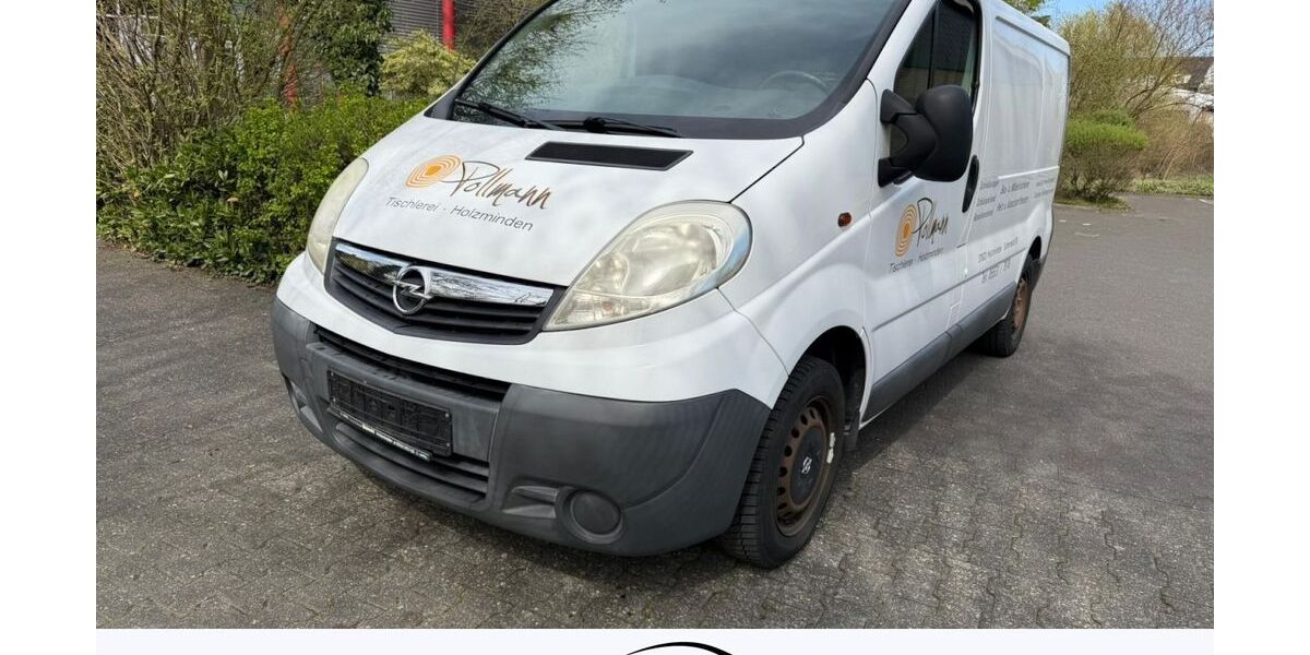 Opel Vivaro 71.000 km 6.999 &euro; Paderborn 33100