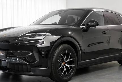 Porsche Cayenne 4.900 km 122.890 &euro; Oldenburg 26123