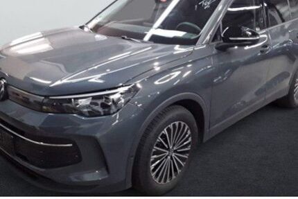 VW Tiguan 25.317 km 32.770 &euro; Lemgo 32657