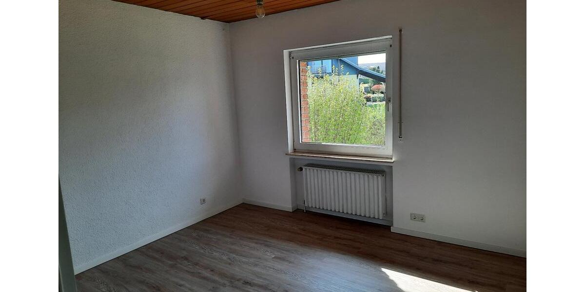 Doppelhaushälfte Windeck - 5 Zimmer, 135 m&sup2;, 1.050&euro; | Angebot:26340226