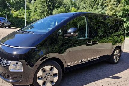 Hyundai STARIA 9.000 km 44.990 &euro; Schneeberg 08289