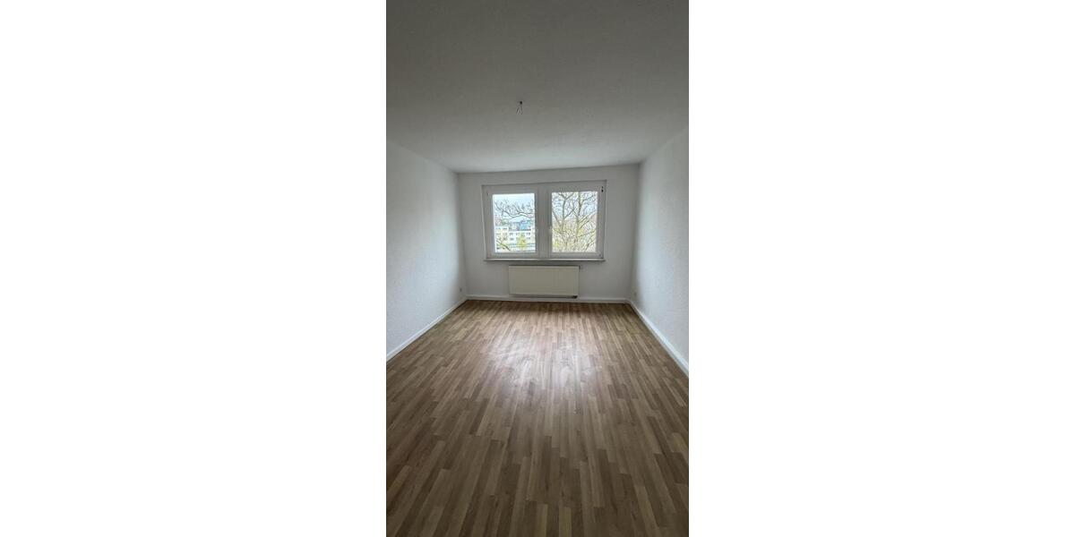 Etagenwohnung Schönebeck (Elbe) - 2 Zimmer, 49 m&sup2;, 285&euro; | Angebot:26251282