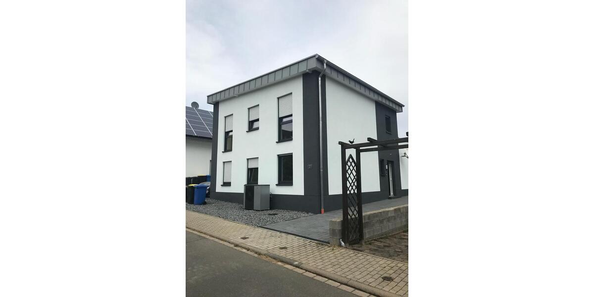 Dachgeschoßwohnung Weilerswist - 3 Zimmer, 96 m&sup2;, 1.000&euro; | Angebot:25922781