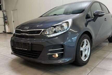 Kia Rio 180.677 km 4.590 &euro; Steinfeld 49439