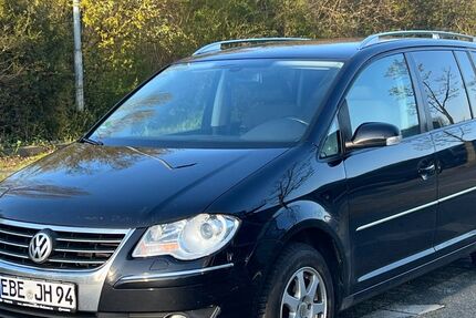 VW Touran 241.000 km 3.599 &euro; Leipzig 04347