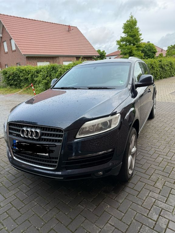 Q7