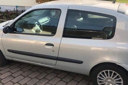 Renault Clio 151.400 km 2.050 &euro; Althegnenberg 82278