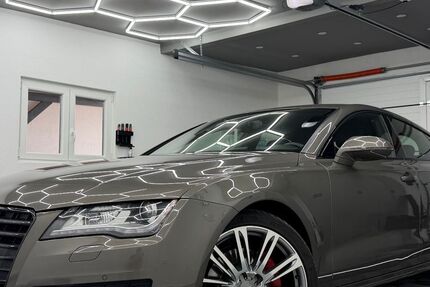 Audi A7 180.000 km 16.300 &euro; Altdorf 84032