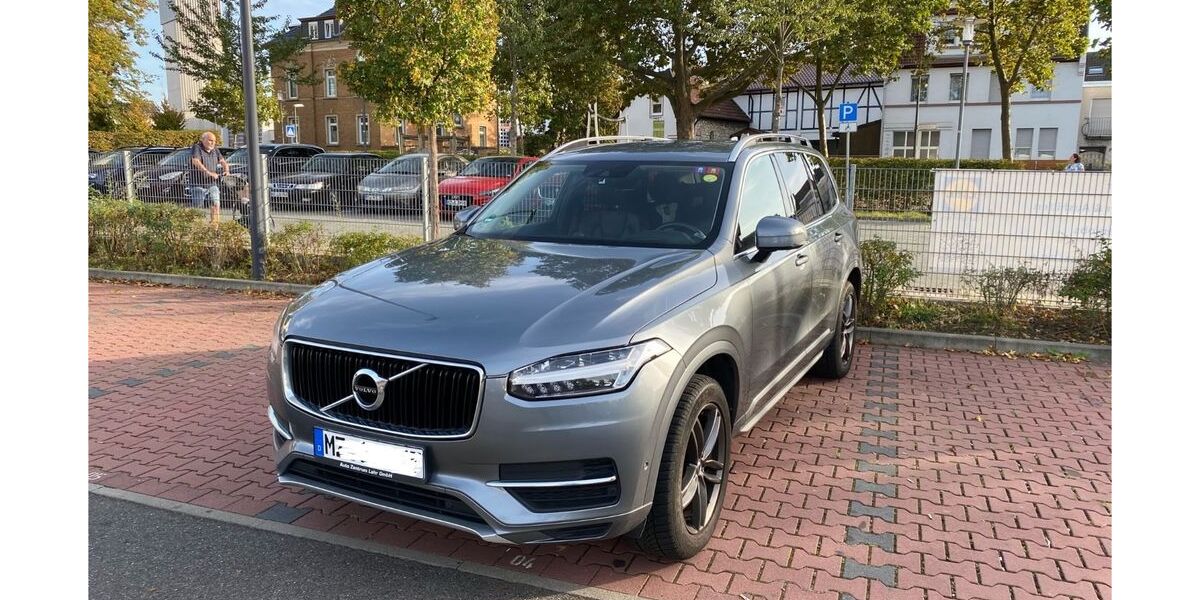 Volvo XC90 319.000 km 17.400 &euro; Mainz 55129
