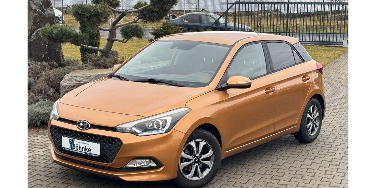 Hyundai i20 52.400 km 8.899 &euro; Borsdorf 04451
