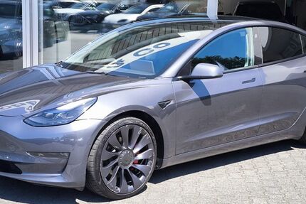 Tesla Model 3 82.000 km 26.750 &euro; Dieburg 64807