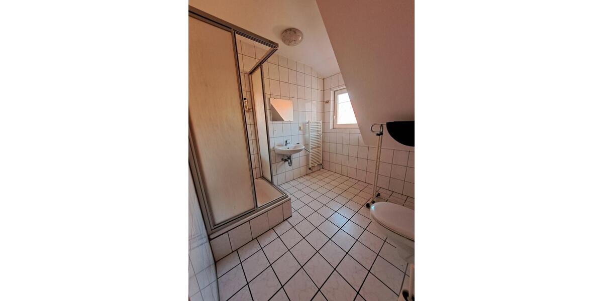 Dachgeschoßwohnung Mühlhausen (Thüringen) - 3 Zimmer, 80 m&sup2;, 464&euro; | Angebot:25431372