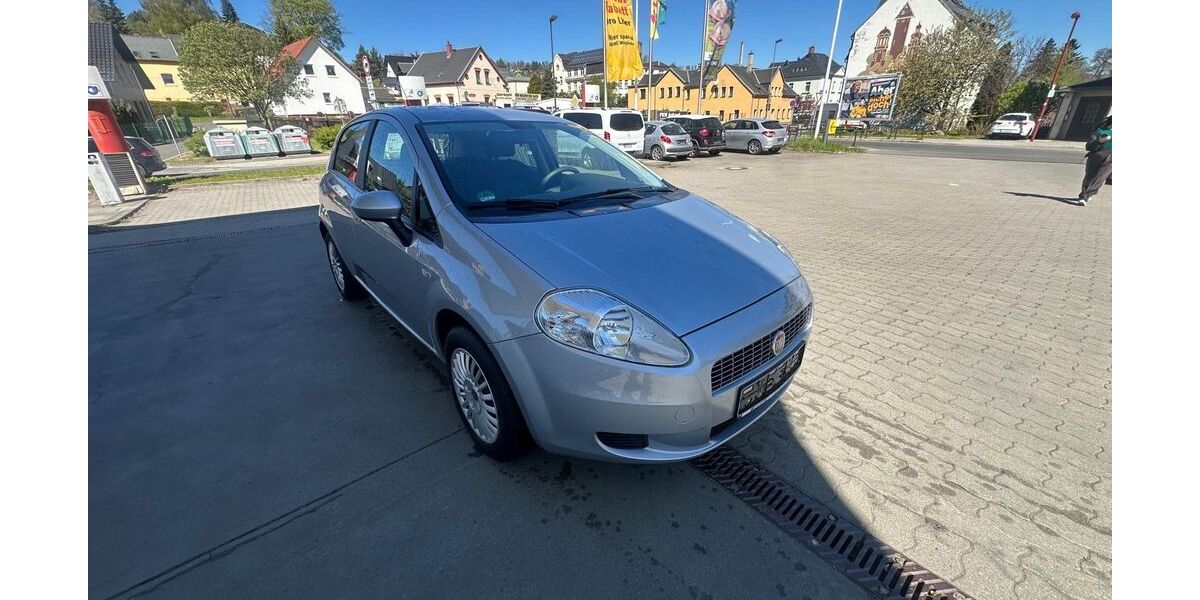 Fiat Grande Punto 108.000 km 2.499 &euro; Auerbach 08209