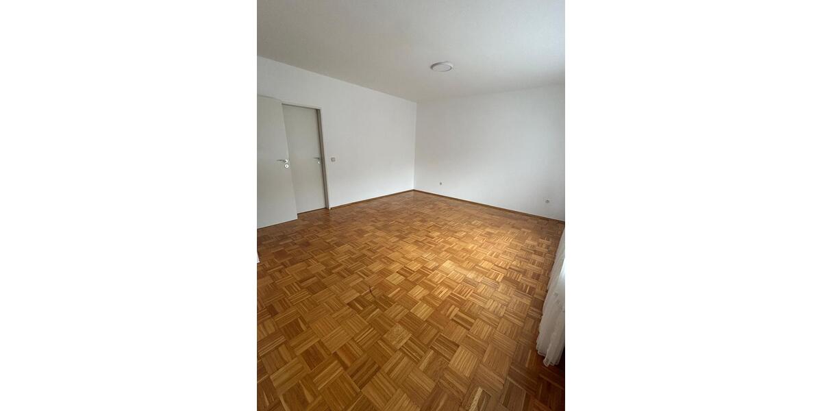 Etagenwohnung Halsenbach - 6 Zimmer, 165 m&sup2;, 990&euro; | Angebot:25755116